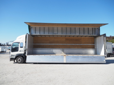 いすゞ ギガ ウイング車 大型 QKG-CYJ77A 年式 H26 [写真19]