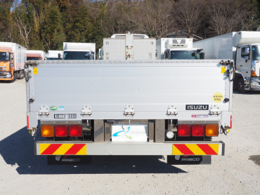 いすゞ ギガ 平ボディ 大型 QKG-CYJ77A 年式 H27 [写真06]