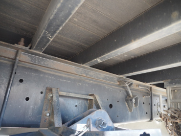 いすゞ ギガ 平ボディ 大型 QKG-CYJ77A 年式 H27 [写真45]