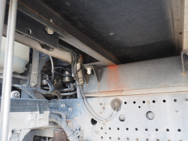 いすゞ フォワード 冷凍バン 中型 TKG-FRR90T2 年式 H27 [写真51]