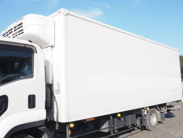 いすゞ フォワード 冷凍バン 中型 TKG-FRR90T2 年式 H27 [写真12]