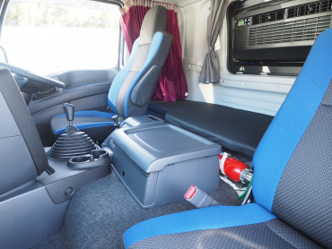 いすゞ ギガ ウイング車 大型 QKG-CYJ77B 年式 H29 [写真50]