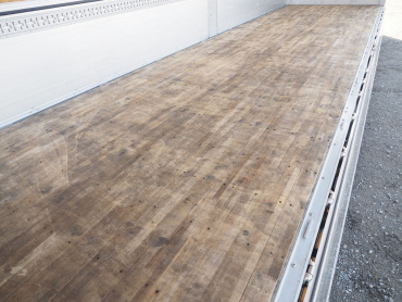 いすゞ ギガ ウイング車 大型 QKG-CYJ77B 年式 H29 [写真30]