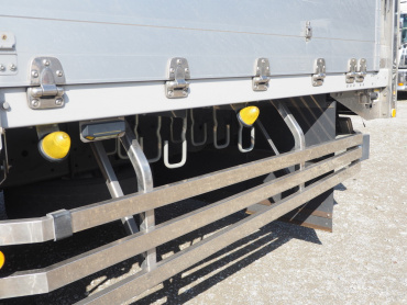 いすゞ ギガ ウイング車 大型 QKG-CYJ77B 年式 H29 [写真22]