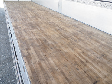 いすゞ ギガ ウイング車 大型 QKG-CYJ77B 年式 H29 [写真29]