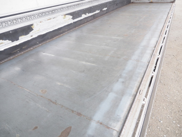 いすゞ ギガ ウイング車 大型 PKG-CYJ77W8 年式 H20 [写真24]