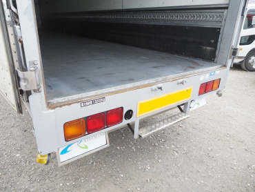 いすゞ ギガ ウイング車 大型 PKG-CYJ77W8 年式 H20 [写真29]