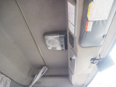 いすゞ ギガ ウイング車 大型 PKG-CYJ77W8 年式 H20 [写真43]