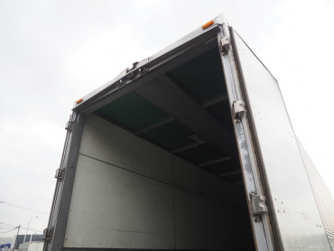 いすゞ ギガ ウイング車 大型 PKG-CYJ77W8 年式 H20 [写真28]