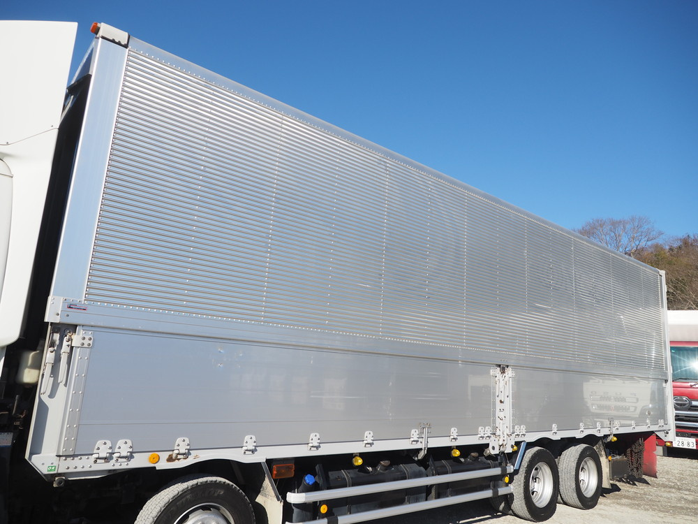 いすゞ ギガ ウイング車 大型 QKG-CYJ77A 年式 H26[写真14]