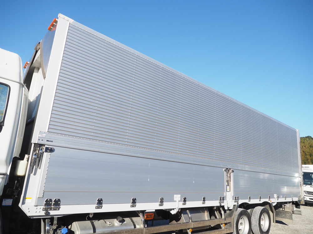 いすゞ ギガ ウイング車 大型 LKG-CYY77AY 年式 H24[写真17]