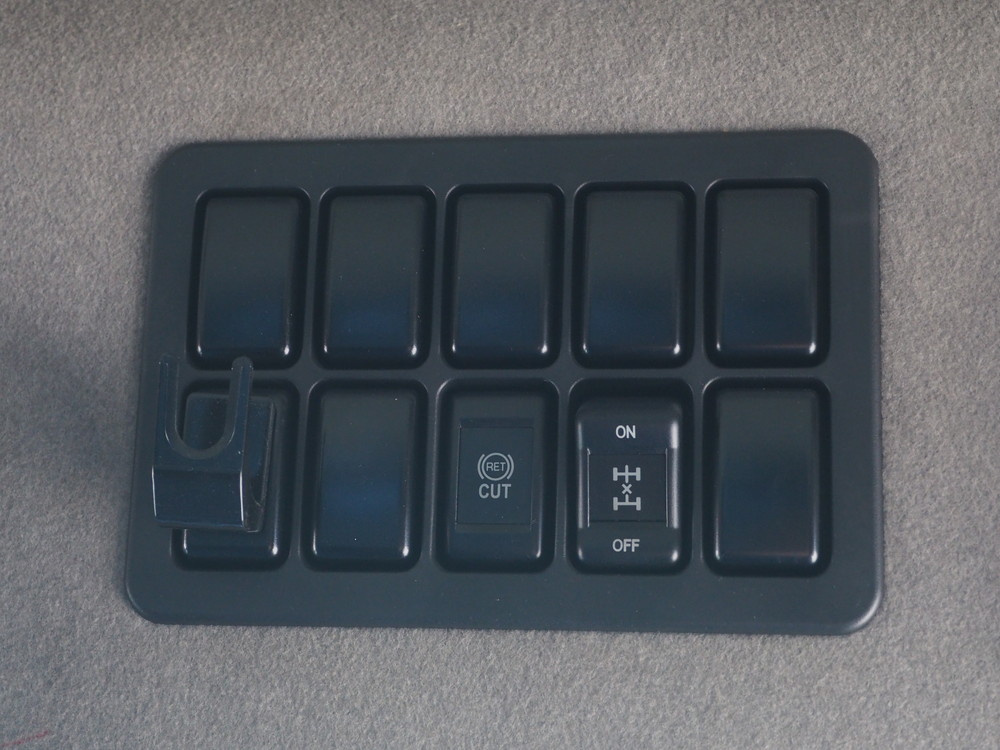 いすゞ ギガ ウイング車 大型 LKG-CYY77AY 年式 H24[写真44]