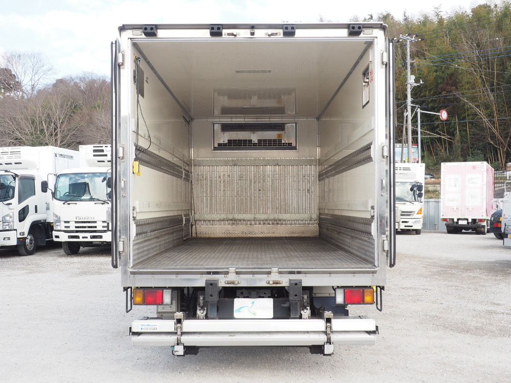 いすゞ エルフ 冷凍バン 小型 TKG-NPR85AN 年式 H25[写真18]