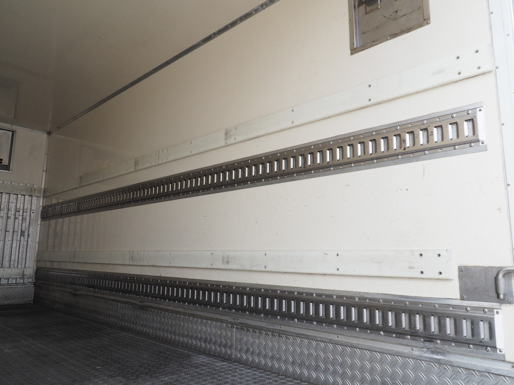 いすゞ エルフ 冷凍バン 小型 TKG-NPR85AN 年式 H25[写真22]