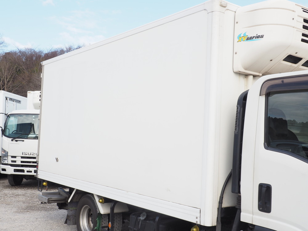 いすゞ エルフ 冷凍バン 小型 TKG-NPR85AN 年式 H25[写真10]