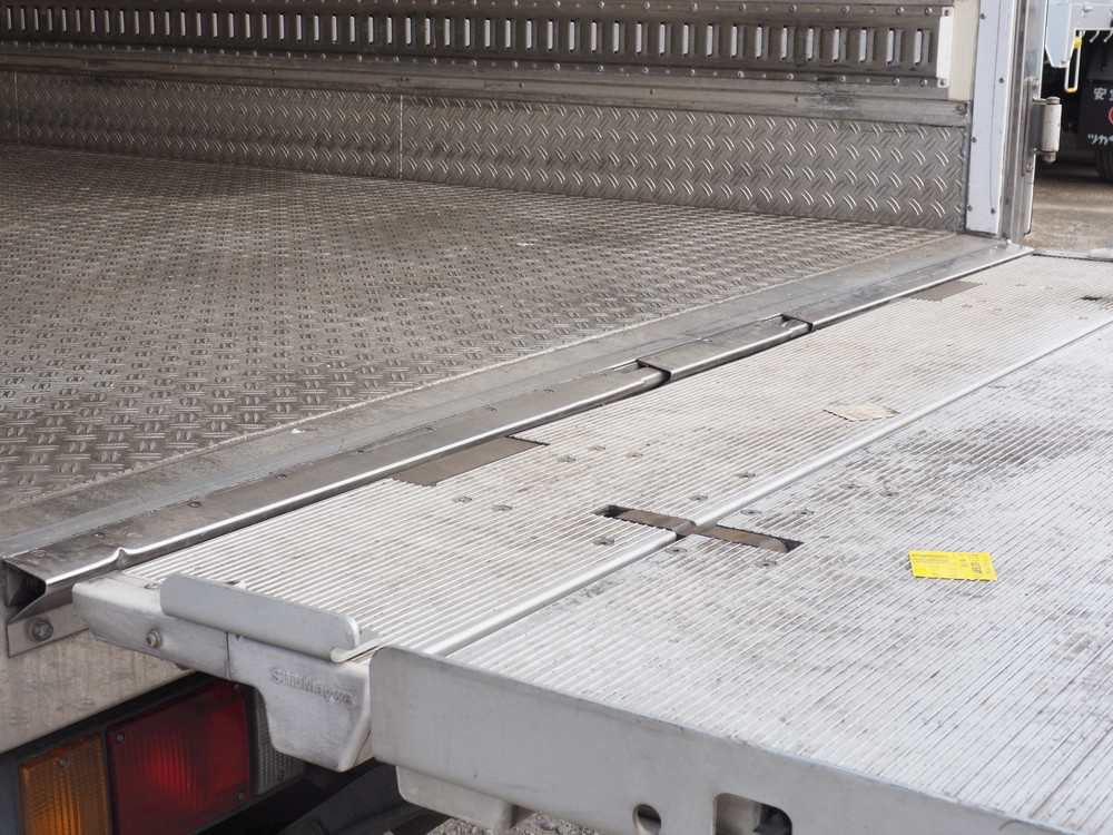 いすゞ エルフ 冷凍バン 小型 TKG-NPR85AN 年式 H25[写真27]