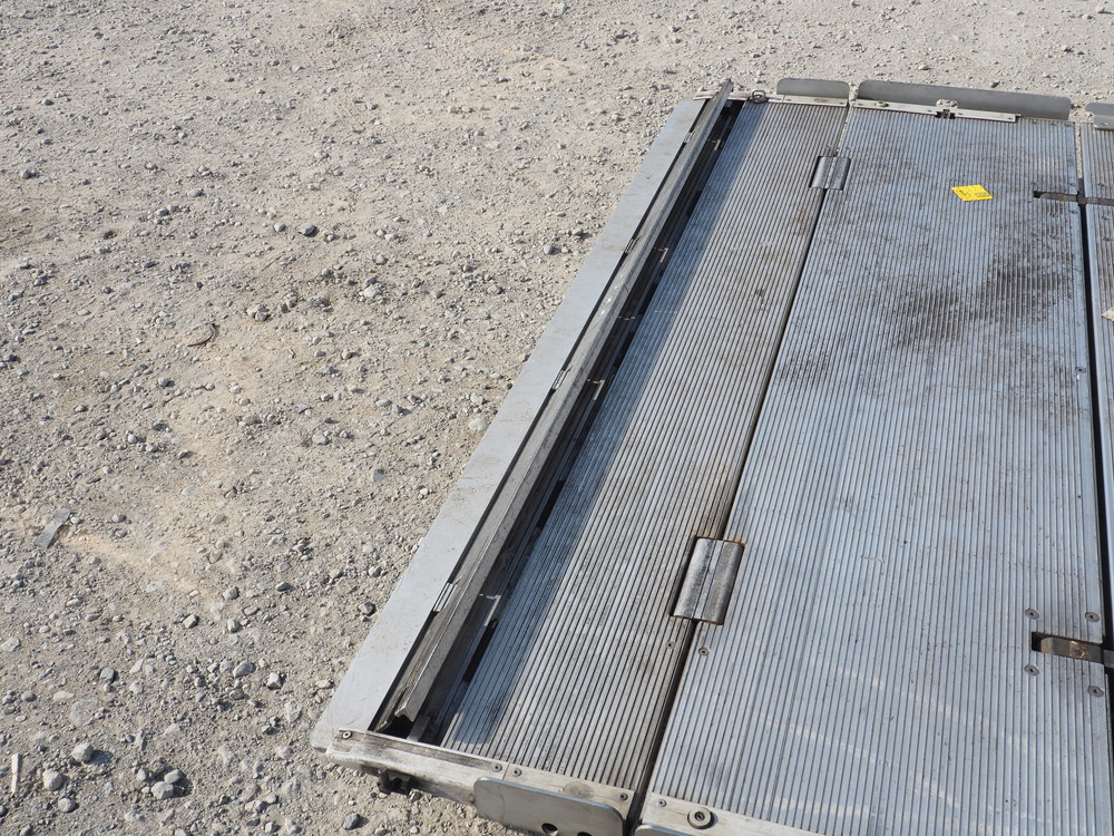 いすゞ エルフ 冷凍バン 小型 TKG-NPR85AN 年式 H25[写真29]