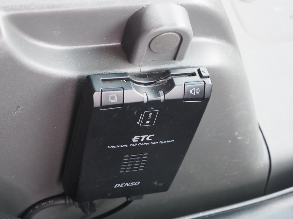 いすゞ ギガ ウイング車 大型 QKG-CYJ77A 年式 H27[写真39]