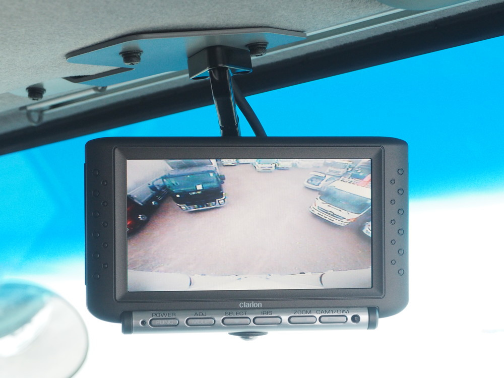 いすゞ ギガ ウイング車 大型 QKG-CYJ77A 年式 H27[写真38]