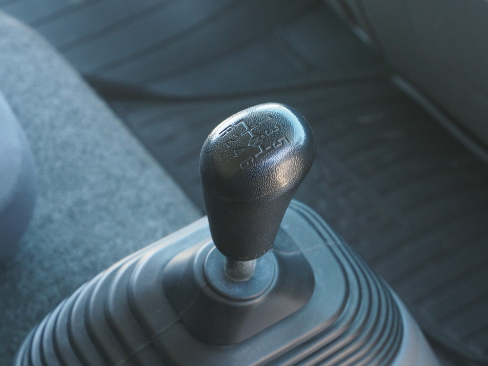 いすゞ フォワード ウイング車 中型 TKG-FRR90T2 年式 H27[写真39]