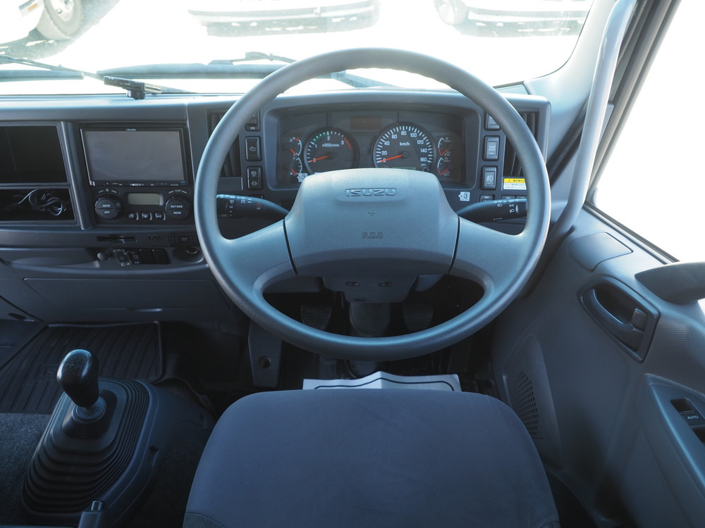 いすゞ フォワード ウイング車 中型 TKG-FRR90T2 年式 H27[写真36]