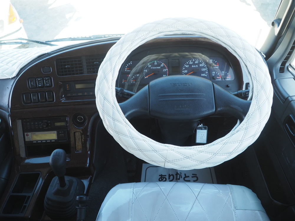 いすゞ ギガ ウイング車 大型 QKG-CYJ77A 年式 H26[写真40]