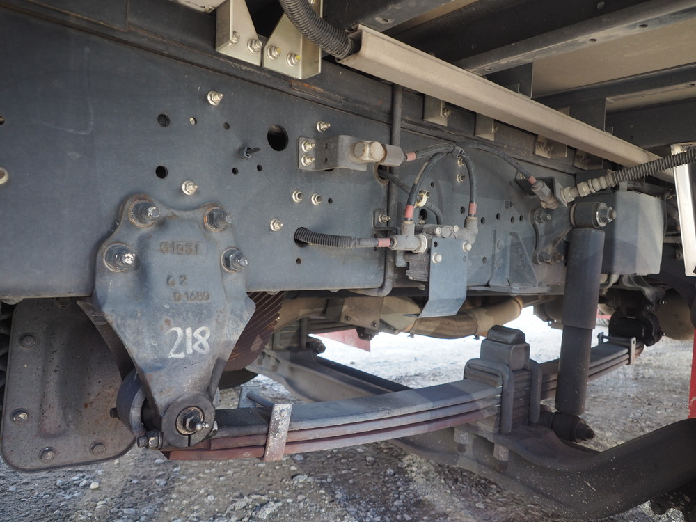 いすゞ ギガ ウイング車 大型 QKG-CYJ77A 年式 H26[写真55]