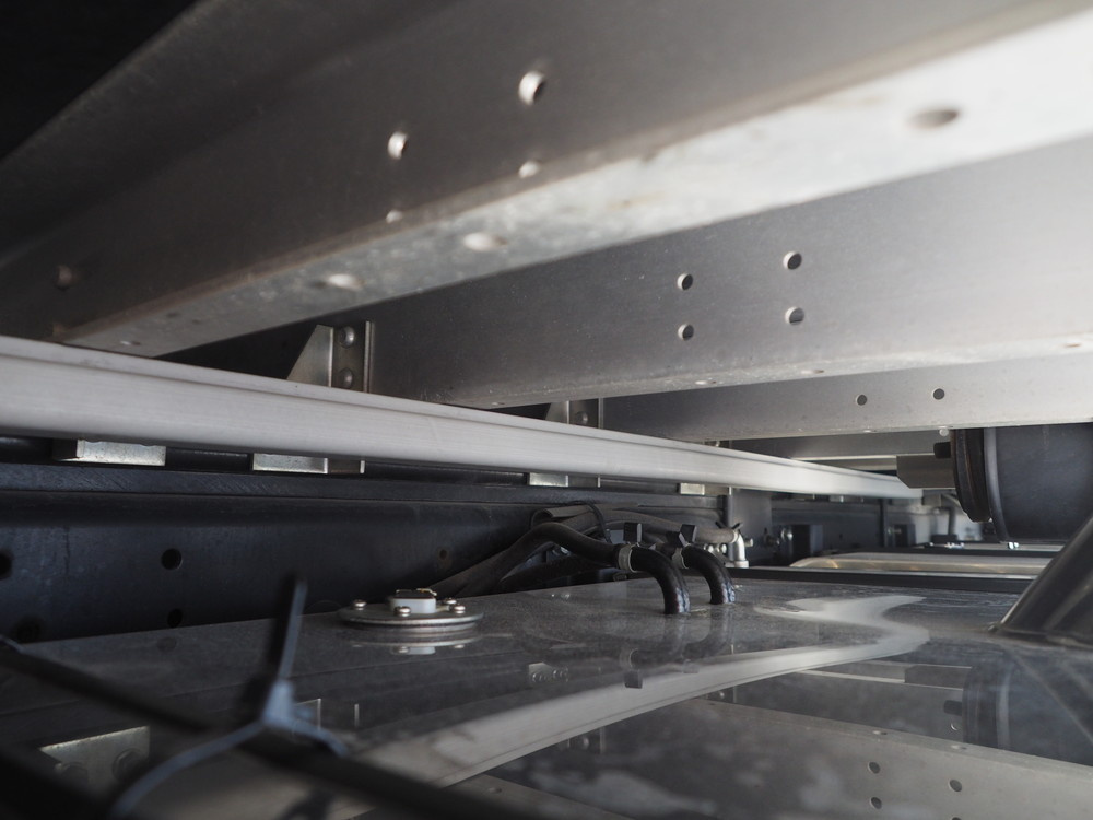 いすゞ ギガ ウイング車 大型 QKG-CYJ77A 年式 H26[写真56]