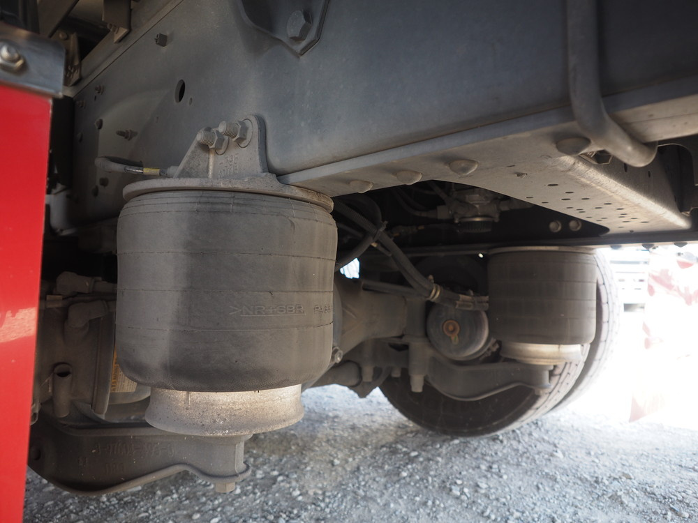 いすゞ ギガ ウイング車 大型 QKG-CYJ77A 年式 H26[写真57]