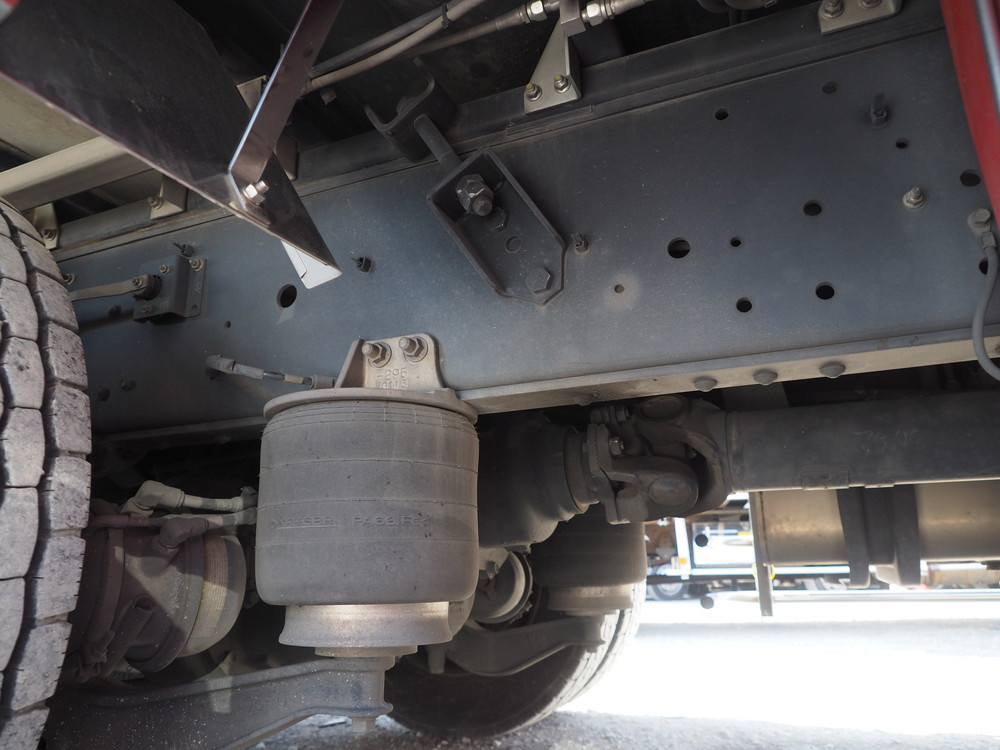 いすゞ ギガ ウイング車 大型 QKG-CYJ77A 年式 H26[写真58]