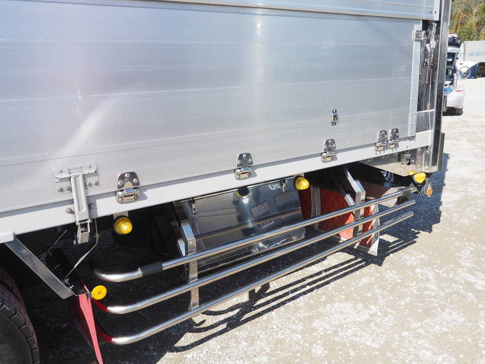 いすゞ ギガ ウイング車 大型 QKG-CYJ77A 年式 H26[写真23]