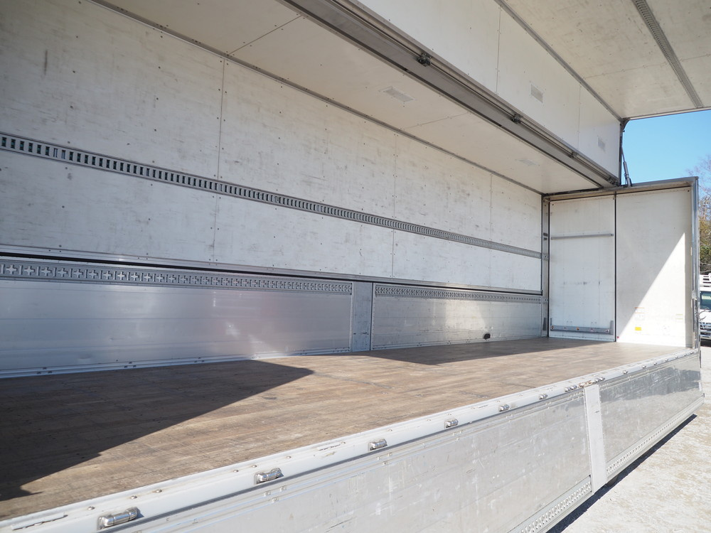 いすゞ ギガ ウイング車 大型 QKG-CYJ77A 年式 H26[写真28]