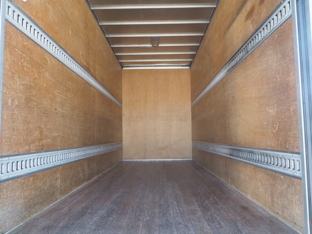 いすゞ エルフ バン車 小型 TKG-NMR85AN 年式 H26[写真16]