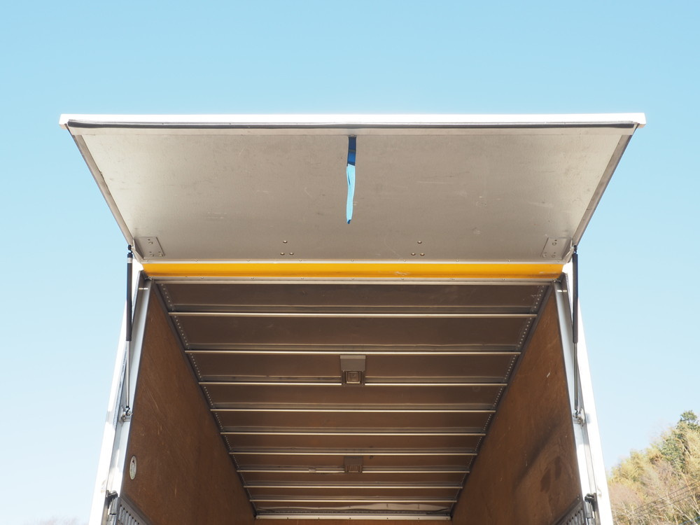 いすゞ エルフ バン車 小型 TKG-NMR85AN 年式 H26[写真22]