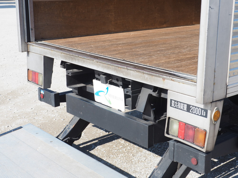 いすゞ エルフ バン車 小型 TKG-NMR85AN 年式 H26[写真23]