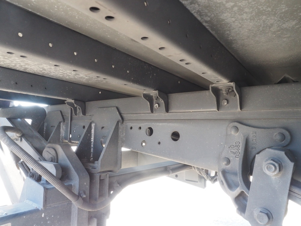 いすゞ エルフ バン車 小型 TKG-NMR85AN 年式 H26[写真39]