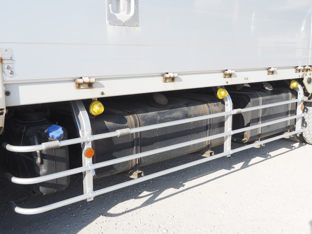 日野 グランドプロフィア ウイング車 大型 QKG-FW1AXBG 年式 H25[写真14]