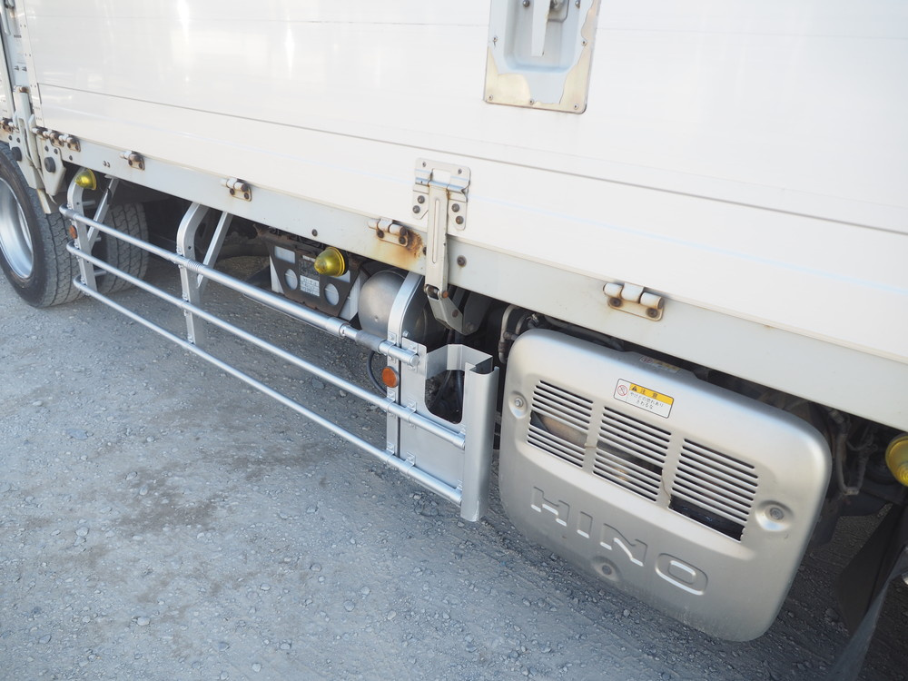 日野 グランドプロフィア ウイング車 大型 QKG-FW1AXBG 年式 H25[写真09]