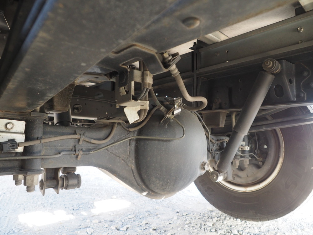 いすゞ エルフ バン車 小型 TKG-NPR85AN 年式 H25[写真34]