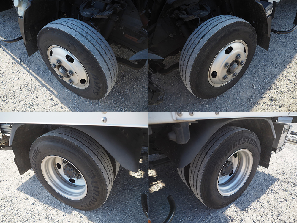 いすゞ エルフ バン車 小型 TKG-NPR85AN 年式 H25[写真38]