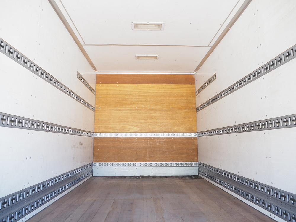 いすゞ エルフ バン車 小型 TKG-NPR85AN 年式 H24[写真17]