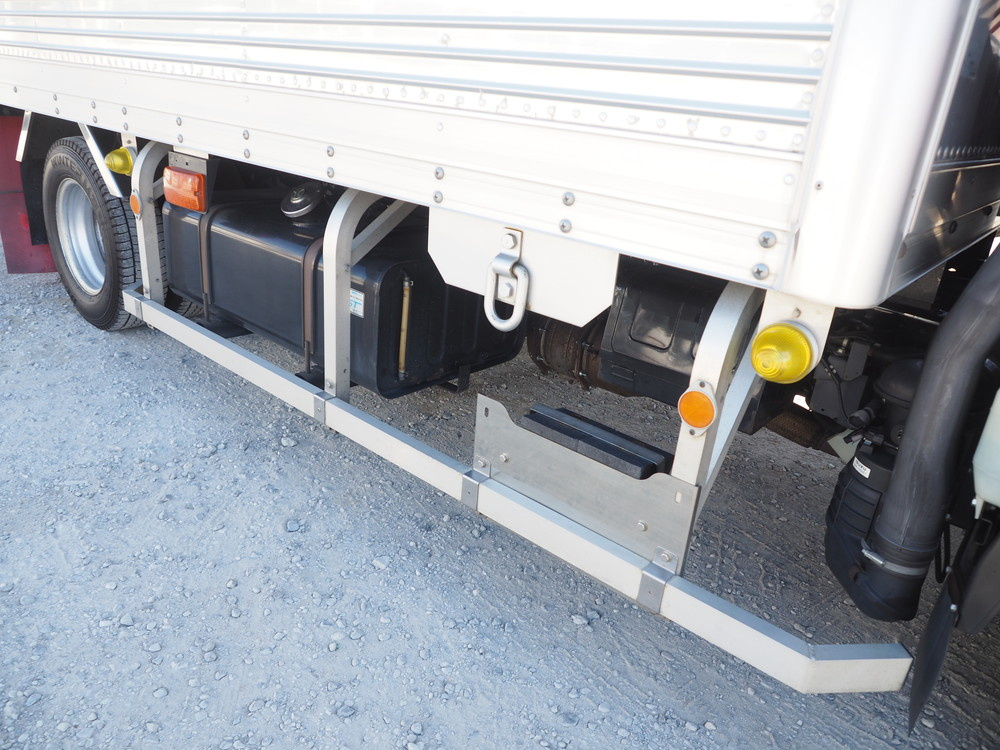 いすゞ エルフ バン車 小型 TKG-NPR85AN 年式 H24[写真11]