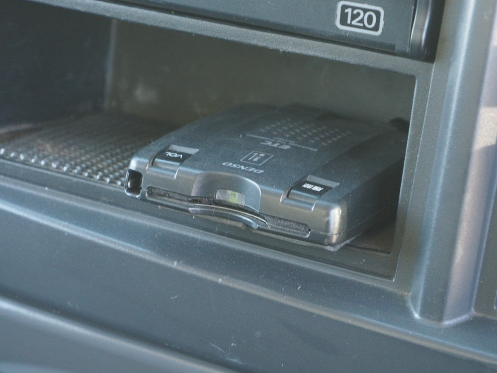 いすゞ エルフ バン車 小型 TKG-NPR85AN 年式 H24[写真28]