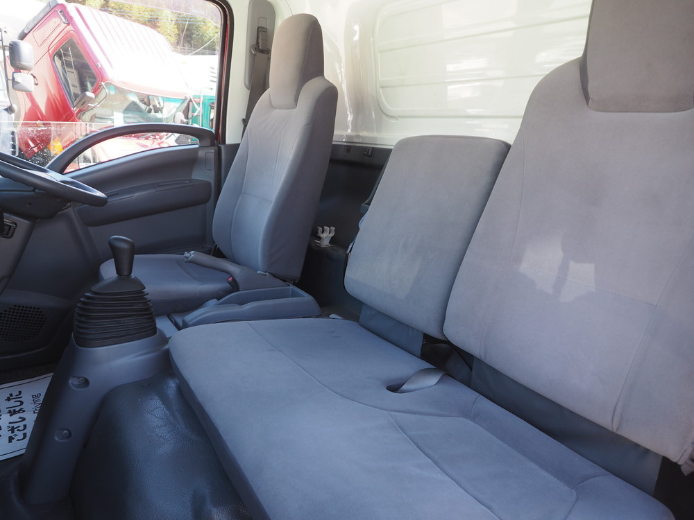いすゞ エルフ バン車 小型 TKG-NPR85AN 年式 H24[写真30]