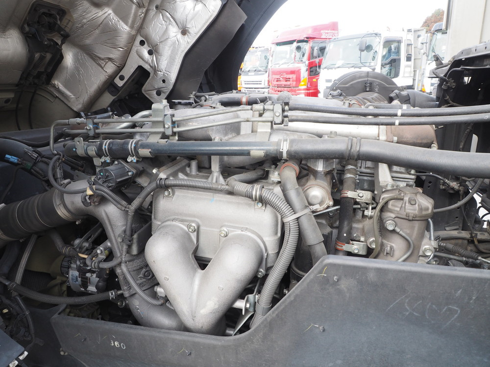 いすゞ ギガ ウイング車 大型 QKG-CYJ77A 年式 H26[写真55]