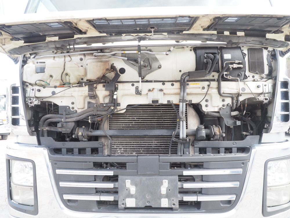 いすゞ ギガ ウイング車 大型 QKG-CYJ77A 年式 H26[写真54]