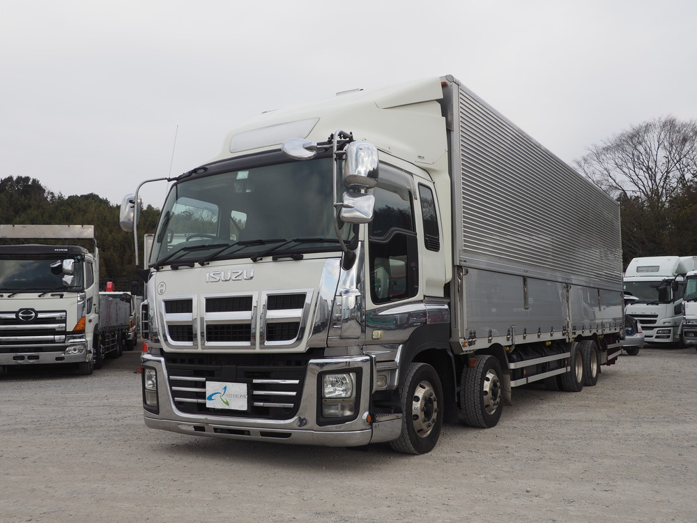 いすゞ ギガ ウイング車 大型 QKG-CYJ77A 年式 H26[写真01]
