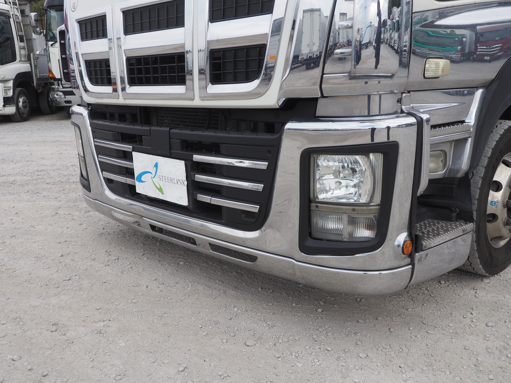 いすゞ ギガ ウイング車 大型 QKG-CYJ77A 年式 H26[写真09]