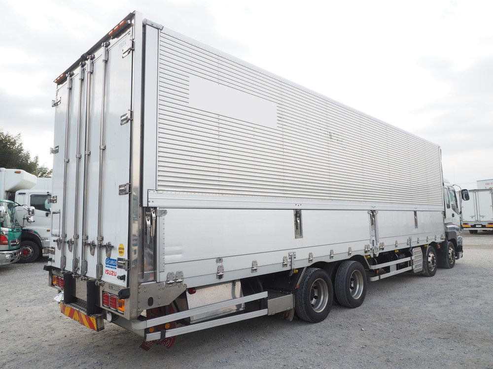 いすゞ ギガ ウイング車 大型 QKG-CYJ77A 年式 H26[写真06]