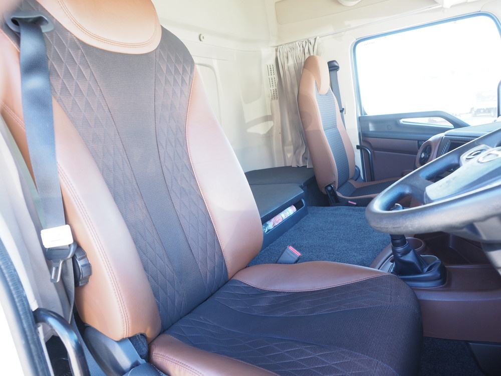 日野 グランドプロフィア ウイング車 大型 2PG-FW1AHG 年式 R1[写真34]